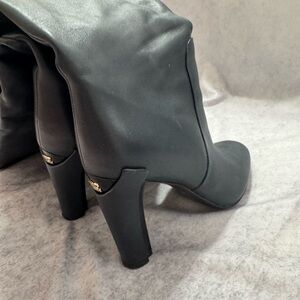 Basconi Women Boots Black Leather